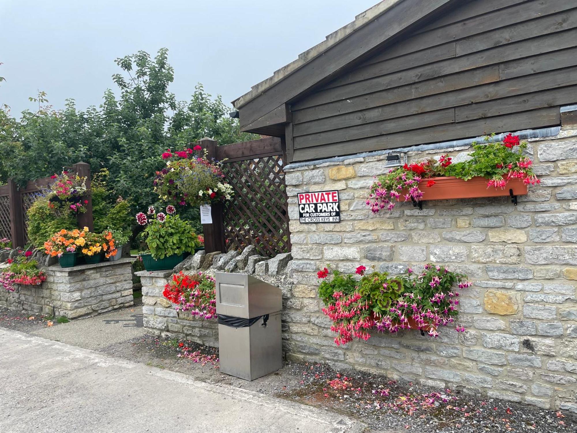 Cross Keys Inn Lydford-on-Fosse エクステリア 写真